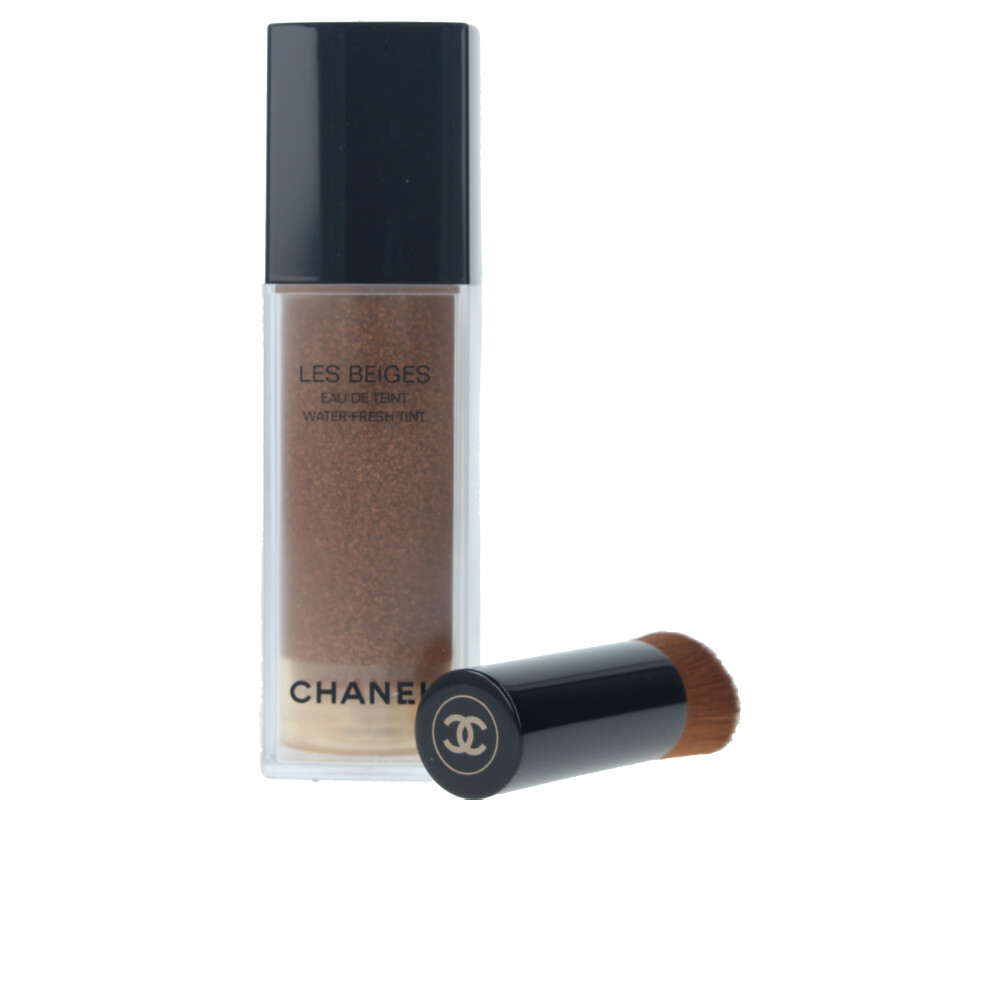 CHANEL : LES BEIGES eau de teint #medium plus 15 ml