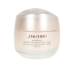 SHISEIDO : Benefiance Wrinkle Smoothing Day Cream 50 ml