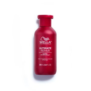 WELLA PROFESSIONALS : ULTIMATE REPAIR Light Shampoo for Damaged Hair 250 ml