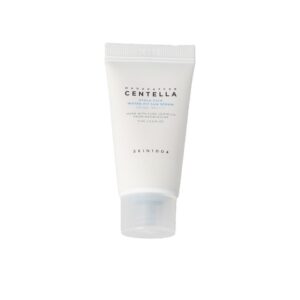 SKIN1004 : MADAGASCAR CENTELLA sérum solar water-fit hyalu-cica SPF50+ 15 ml