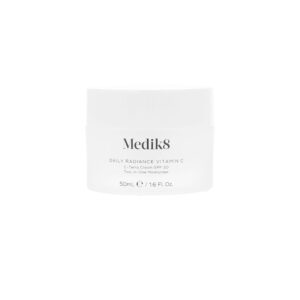 MEDIK8 : DAILY RADIANCE VITAMINE C two-in-one c-tetra moisturizing cream SPF 30 50 ml